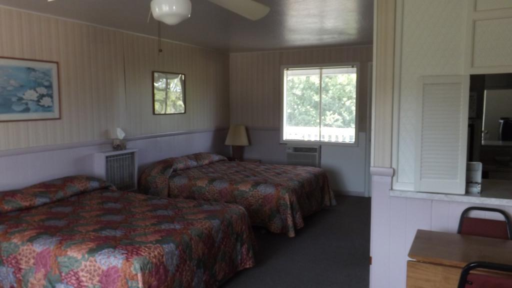 Twin Lakes Inn Bull Shoals Rom bilde