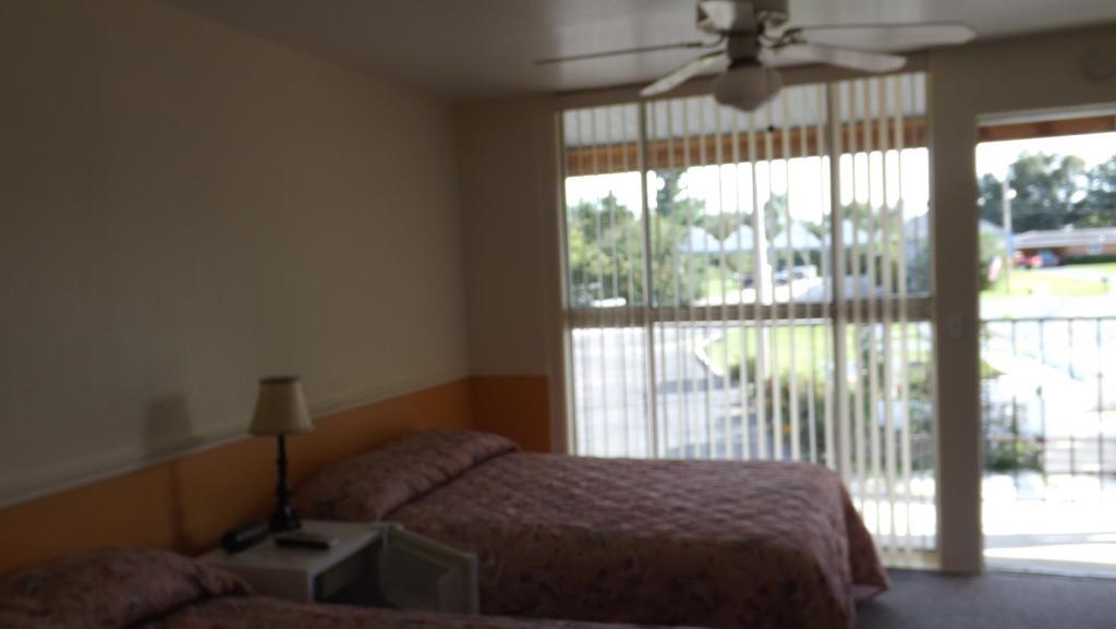 Twin Lakes Inn Bull Shoals Rom bilde